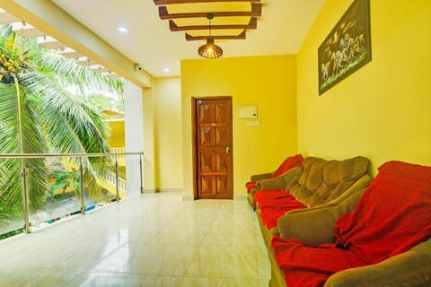 OYO Flagship Peppy Guest House Vacation rental in Calangute