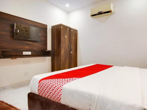 Hotel Golden A Vacation rental in Ludhiana