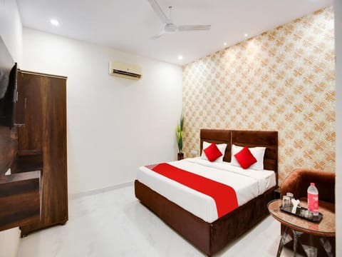 Hotel Golden A Vacation rental in Ludhiana