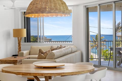 Luxe Beachside Apartment - Heated Pool - SeaViews Vacation rental in Sunrise Beach