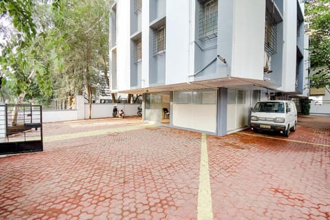 FabHotel Destiny Living Vacation rental in Pune