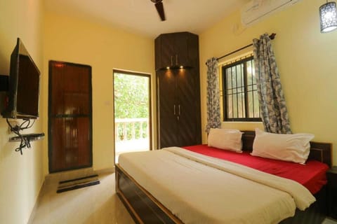 OYO Flagship Galaxy Guest House Vacation rental in Baga