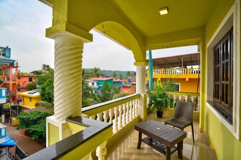 Hotel Salty waves Baga Vacation rental in Baga