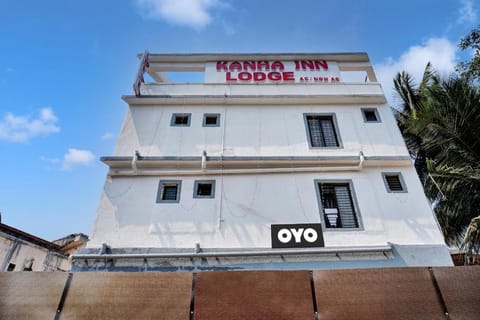 OYO Flagship Kanha Inn Lodging Vacation rental in Pune