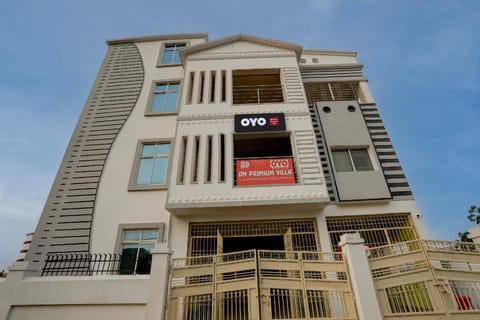 OYO Flagship Dn Premium Villa Vacation rental in Bhubaneswar