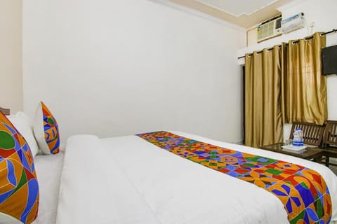 FabExpress HC Chandigarh Inn Vacation rental in Chandigarh