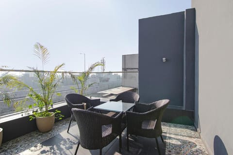 FabHotel Prime K9 Crown Vacation rental in Ludhiana