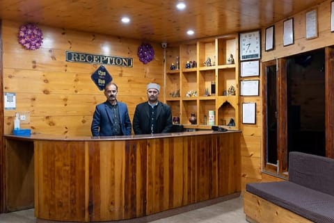 Goroomgo Hotel Conifer Manali Vacation rental in Manali