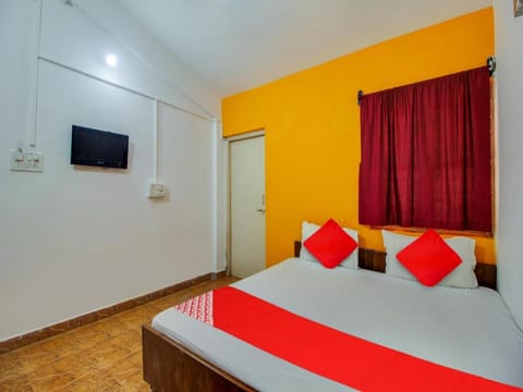 OYO Marlin Guest House Vacation rental in Baga