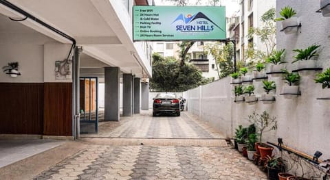 Hotel Seven Hills Vacation rental in Pune