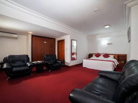 Reiz Continental Hotel Vacation rental in Abuja