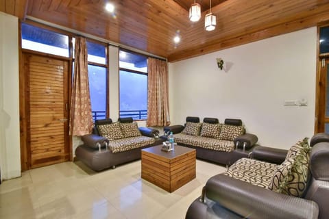 The Bliss Cottages and Apartment villa Vacation rental in Manali