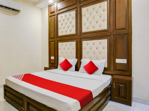 OYO Hotel Noor Vacation rental in Chandigarh