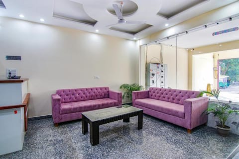 FabHotel Hari Residency Vacation rental in Chandigarh