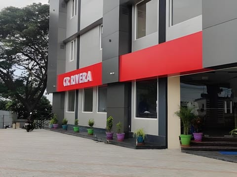 CR RIVERA Vacation rental in Madurai