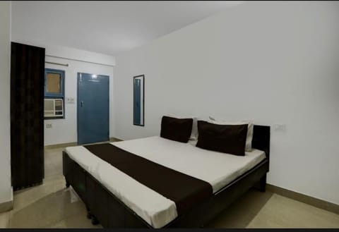 Roswell Nest Vacation rental in Gurugram