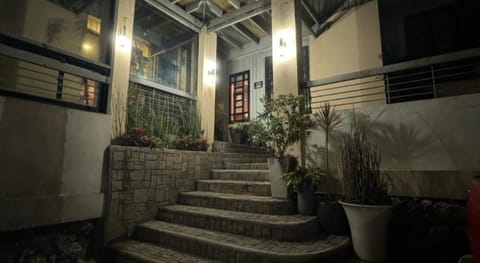 Colione Bed and Breakfast Vacation rental in Baguio