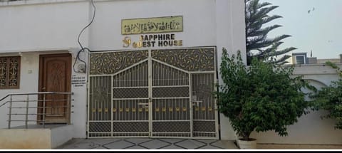 SAPPHIRE GUEST HOUSE On DAILY RENT FOR FAMILIES Vacation rental in Hyderabad