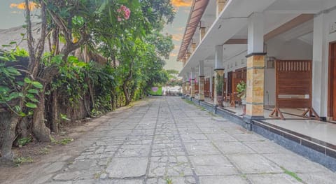 Transit Inn Senggigi Vacation rental in Batu Layar