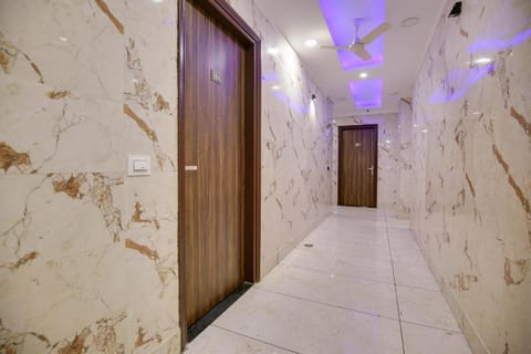 OYO Hotel Royal Vacation rental in Chandigarh