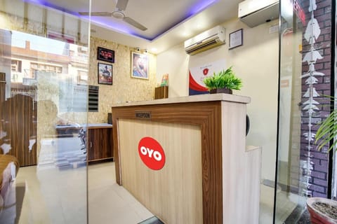 OYO Hotel Royal Vacation rental in Chandigarh