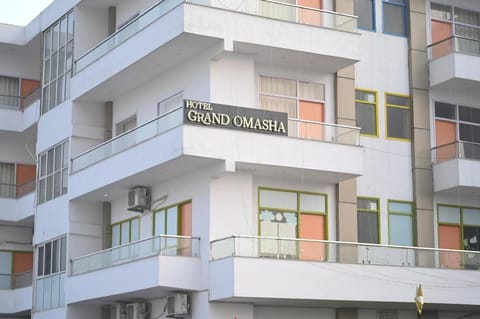 Hotel Grand Omasha Vacation rental in Noida