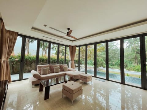 Blue Sky & Villas Beach Resort Vacation rental in Hoa Hai