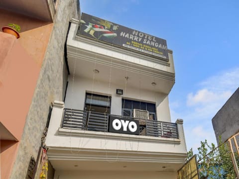 OYO Hotel Harry Sangam Vacation rental in Chandigarh