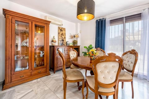 Beatriz- Amazing House in 1 min Walk to the Beach Ref 101 Vacation rental in Fuengirola