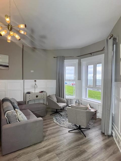 No 6 Sea Whisper Vacation rental in Portrush