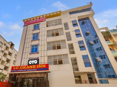 Collection O HOTEL AMIGOS Vacation rental in Hyderabad