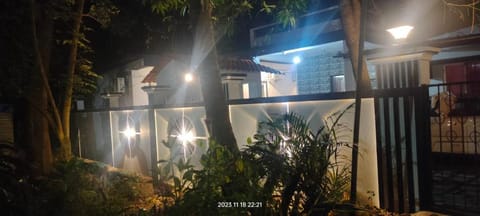 Shellys Hideout Inn Vacation rental in Calangute