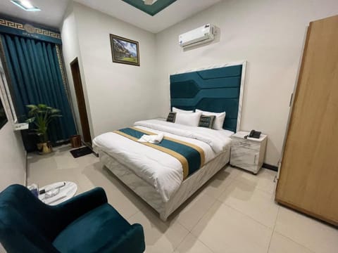 Prime Hotel Johar Town Vacation rental in Lahore