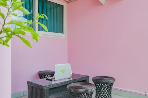 OYO 90568 Kawaii Apartment Vacation rental in Kuta Selatan