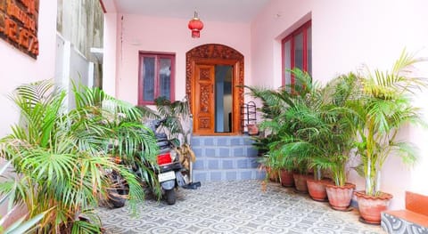 Beach Holiday Home Vacation rental in Puducherry