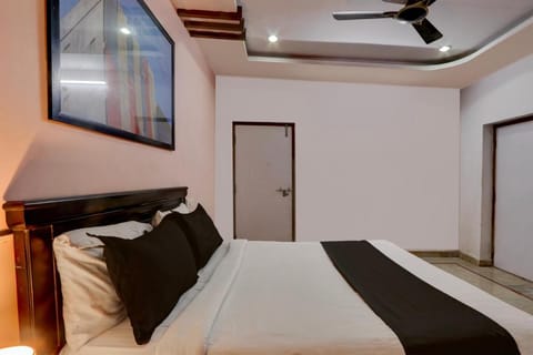 Pleasant stay Vacation rental in Secunderabad