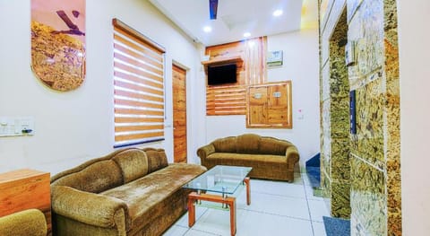 OYO K9 ORBIT Vacation rental in Ludhiana