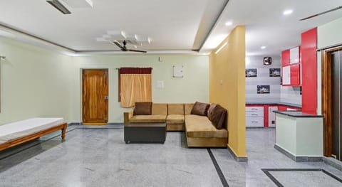 OYO PVS Home Stay Vacation rental in Tirupati