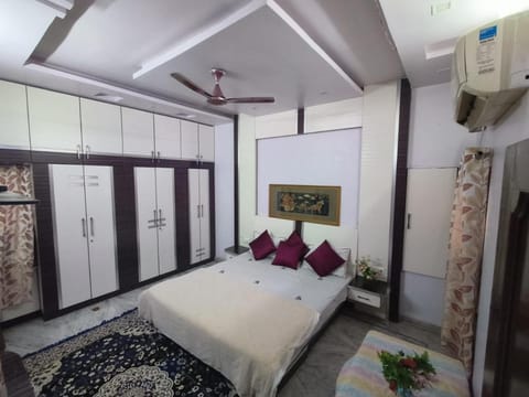 Vibe Villa Hostel Vacation rental in Udaipur