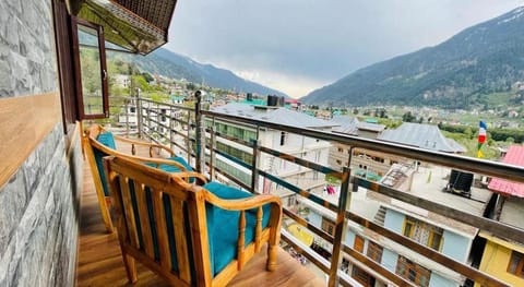 ROYAL HILLS Vacation rental in Manali