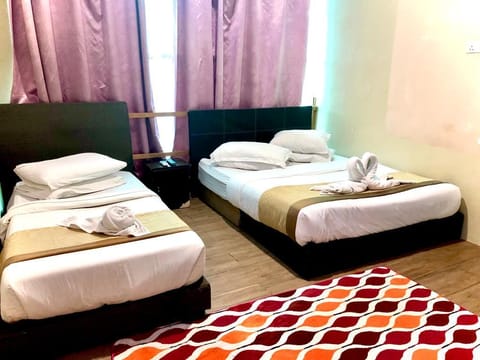 Le Deon Hotel Vacation rental in Perak Tengah District