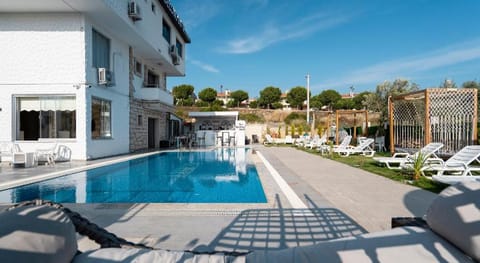 Belong Butik Otel Vacation rental in Cesme