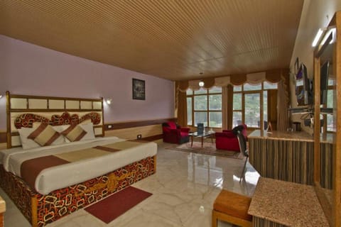 Goroomgo Ishaan Resort Manali  Vacation rental in Manali