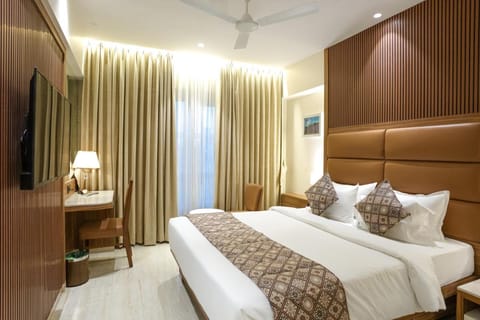 InstaFeel Hotel Vacation rental in Thane