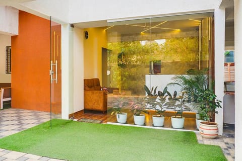 FabHotel The Corporate Hub Vacation rental in Pune