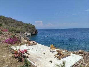 The Ocean View Villa & Resort Sumbawa Vacation rental in Sekongkang