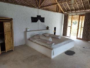 The Ocean View Villa & Resort Sumbawa Vacation rental in Sekongkang