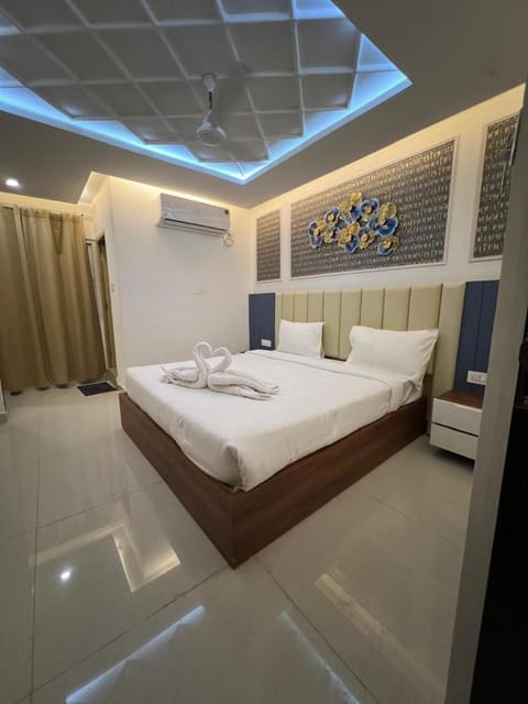 SNR VENUS HOTELS Vacation rental in Tirupati