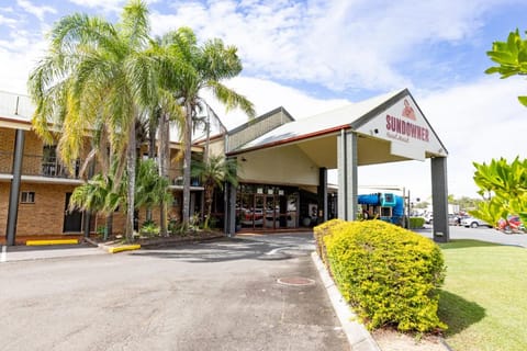 Sundowner Hotel Motel Vacation rental in Caboolture