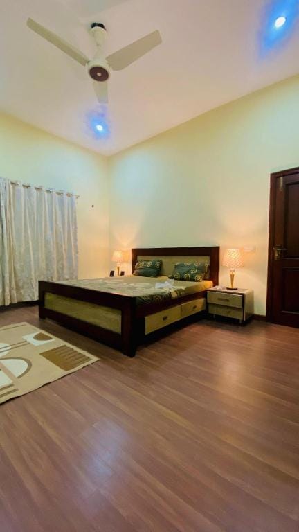 Canberra Lite  Vacation rental in Lahore